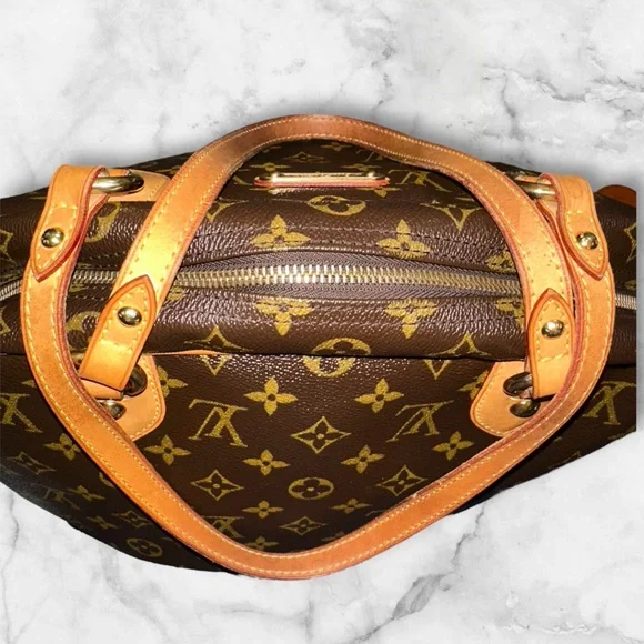 Louis Vuitton 2010 Monogram Montorgueil GM shoulder bag - Picture 6 of 12